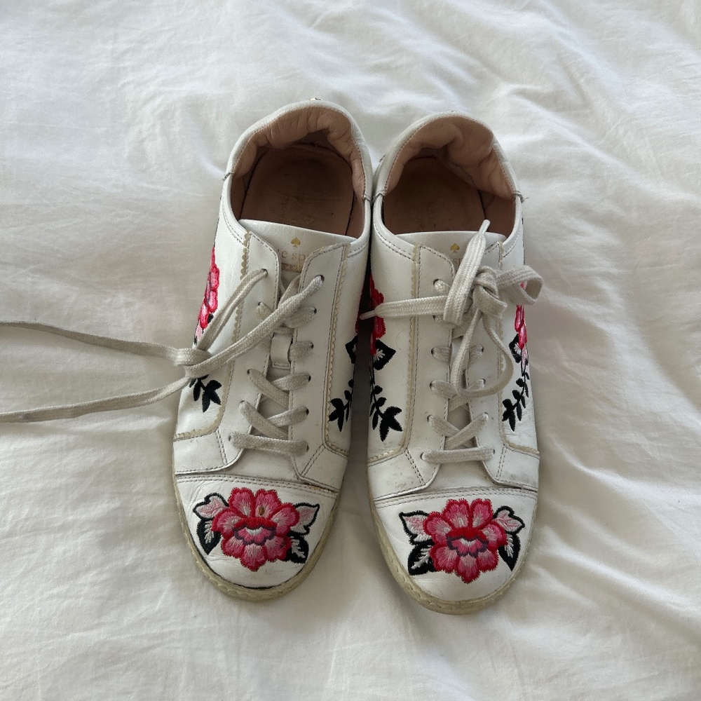 Flower shoes